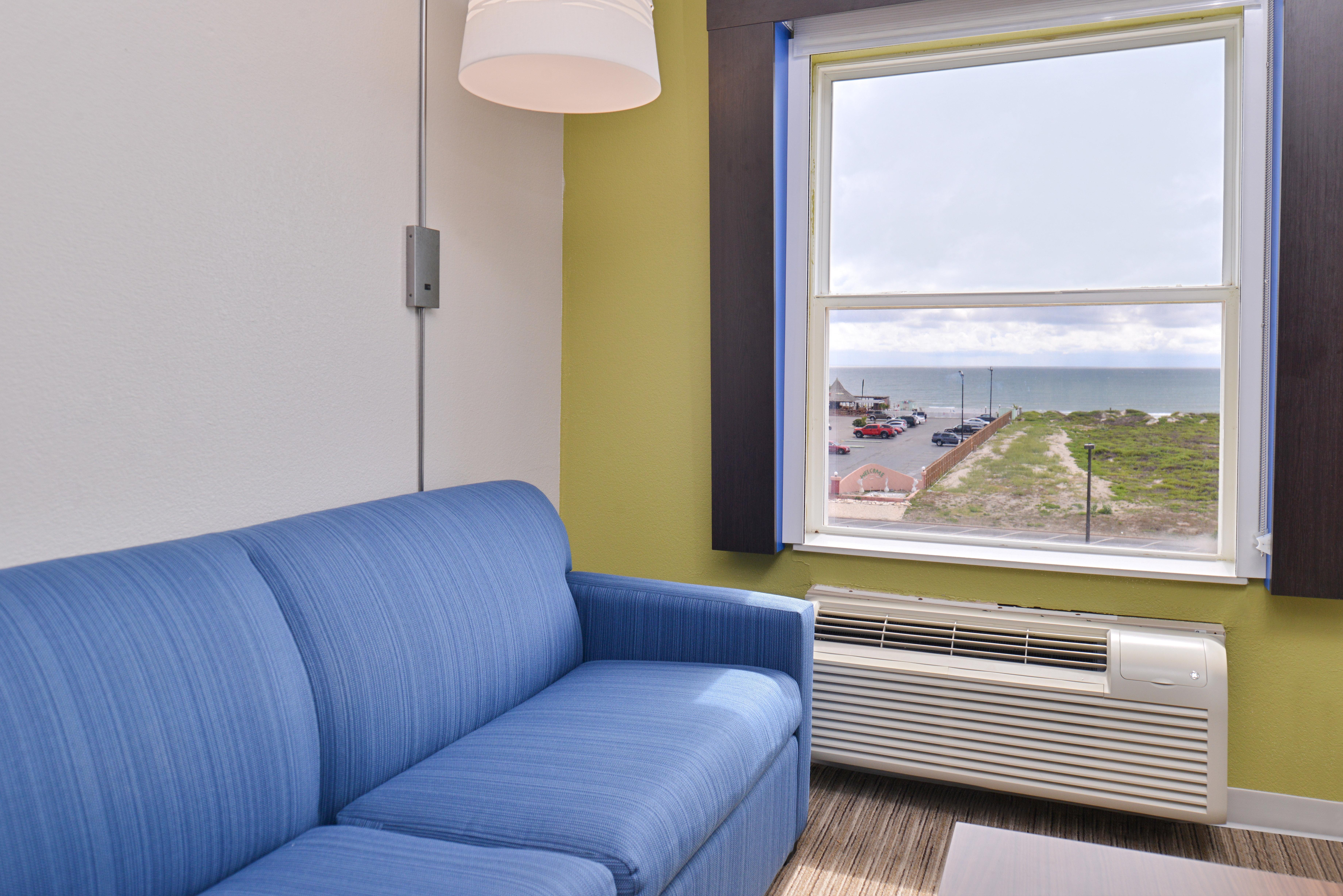 Holiday Inn Express & Suites Corpus Christi-N Padre Island By Ihg Exterior photo