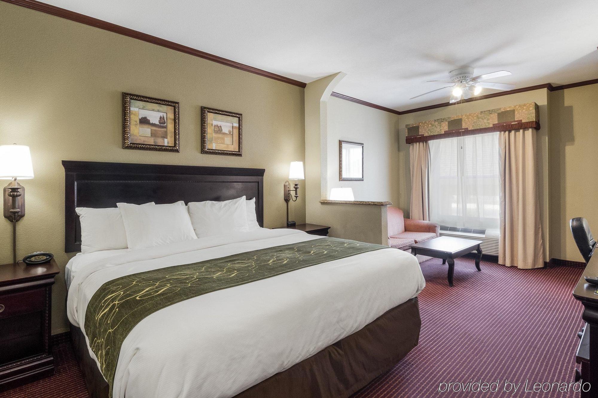 Holiday Inn Express & Suites Corpus Christi-N Padre Island By Ihg Exterior photo