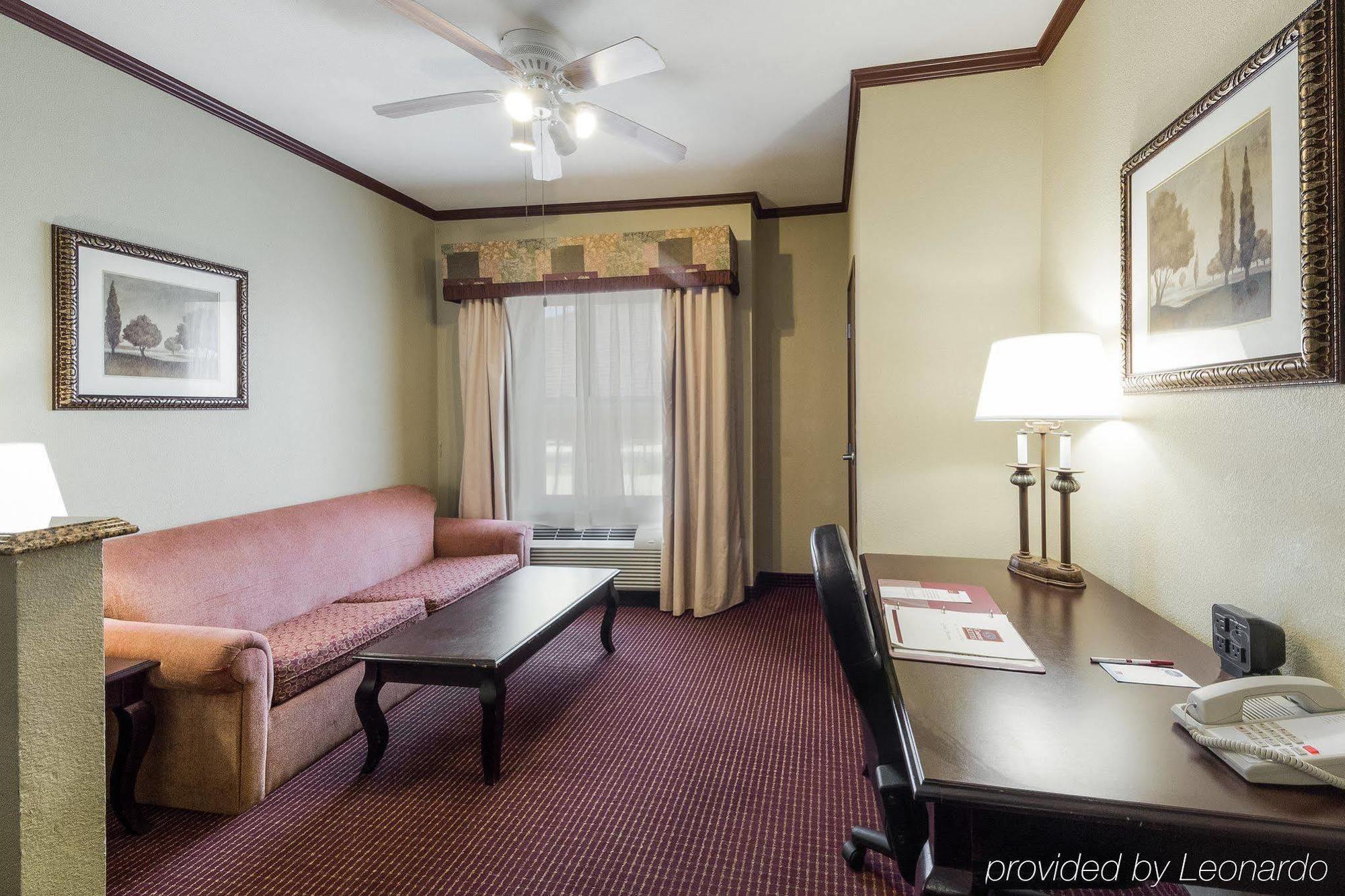 Holiday Inn Express & Suites Corpus Christi-N Padre Island By Ihg Exterior photo